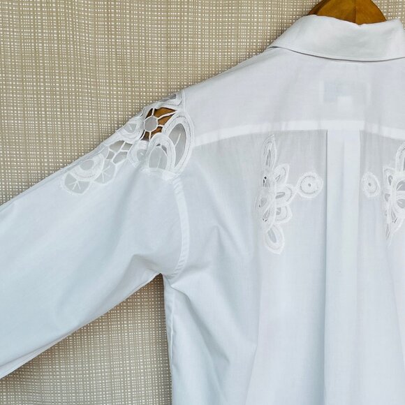 VINTAGE Embroidered Buttoned Cutout Lace A… - Picture 11 of 16